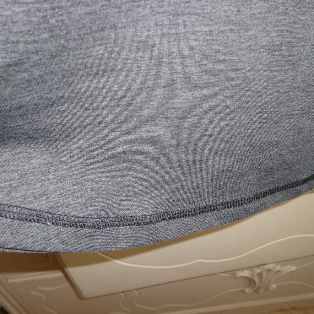 Z By Zella T-Shirt M Heather Charcoal Grey Cap Sleeves Surge Stitched Back Pleat - Picture 8 of 11